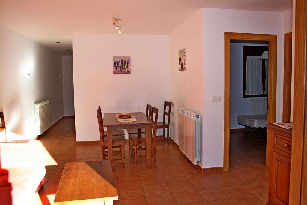 Apartamentos Mobison Salinas de Bielsa Dış mekan fotoğraf